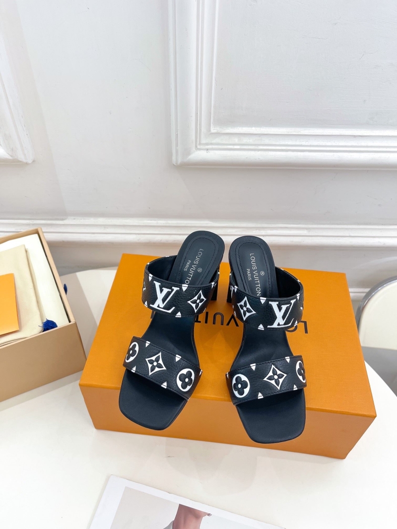 Louis Vuitton Slippers